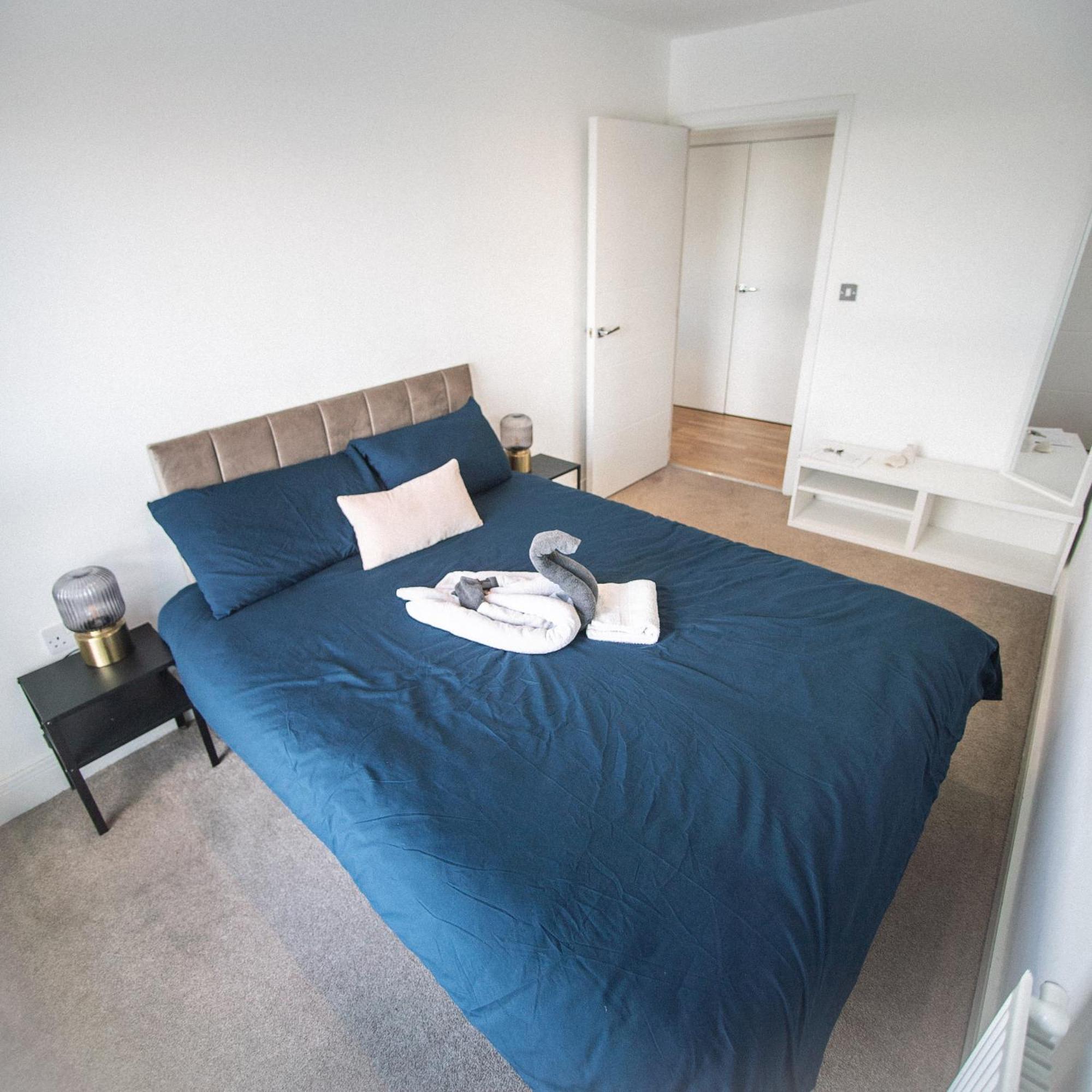 Stunning Riverside View Apartment, Near Canary Wharf & O2 London Exterior foto